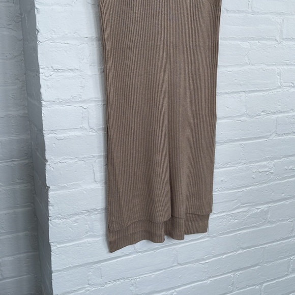 Forget 21 Knit Sleeveless Dress - Picture 3 of 8